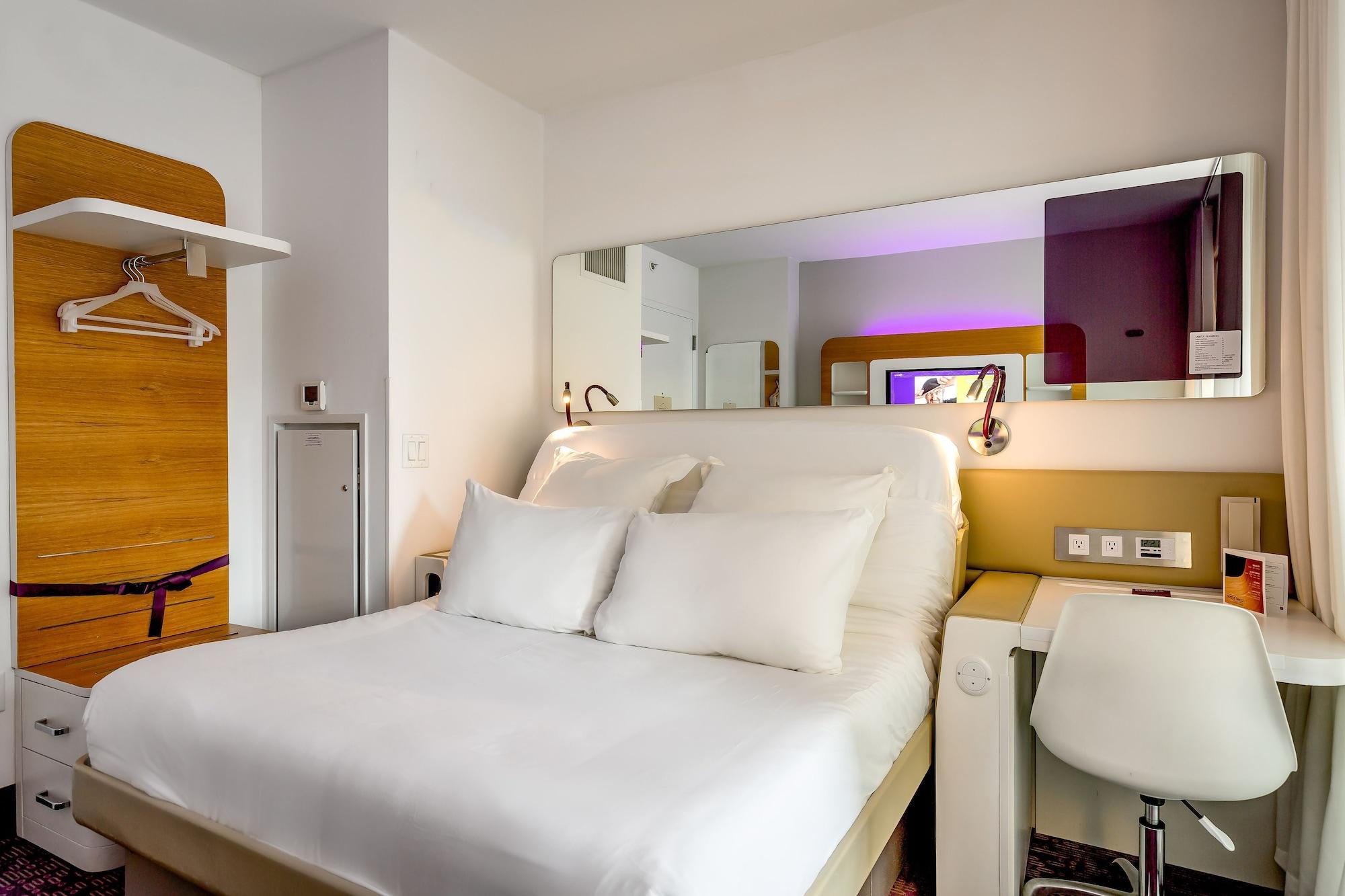 Yotel New York Times Square Exteriér fotografie
